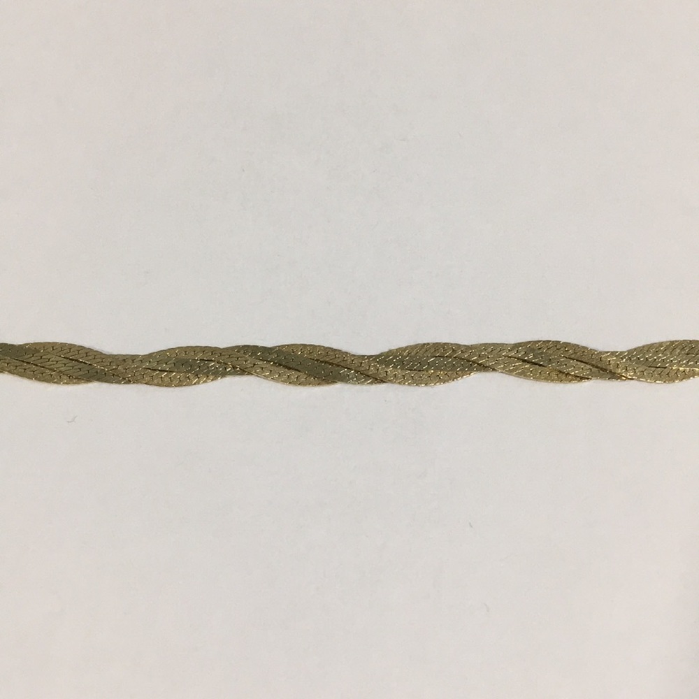 14k Yellow Gold Herring Bone Bracelet - Picture 5 of 5
